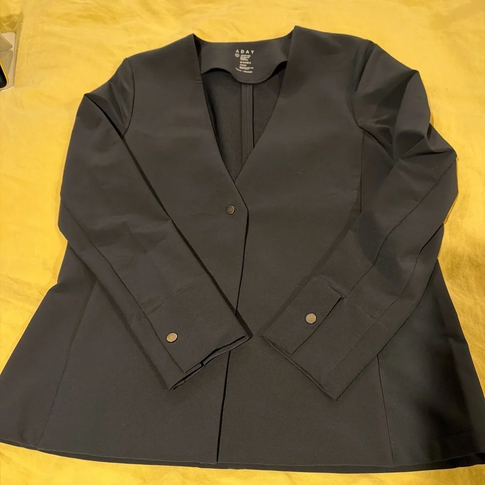 ÀDAY Navy Structured Blazer Size Small Sustainable Stretch Workwear Jacket - Picture 7 of 7